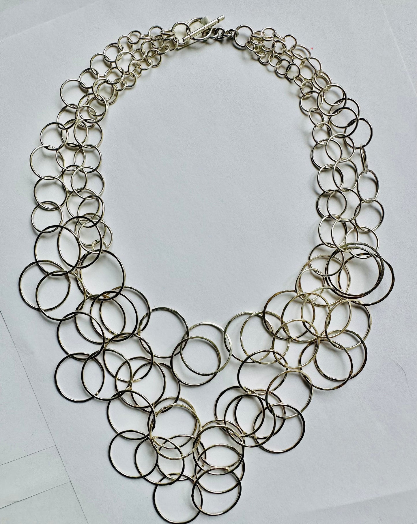 Collar Multi Cirulos Bucle, pieza unica